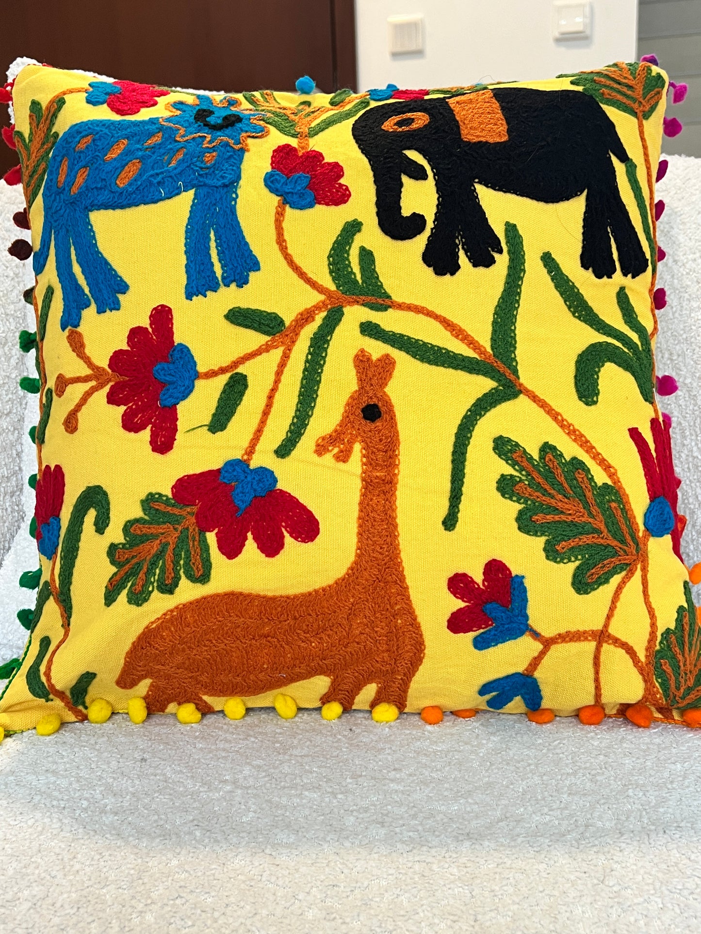 Vibgyor Accent Zoo Cushion Cover